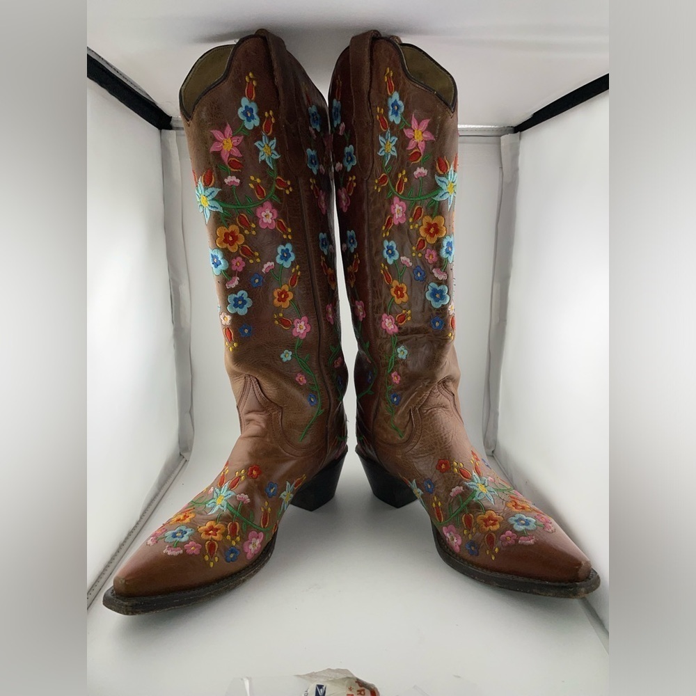 Stetson Brown Floral Embroidered Heeled Boots